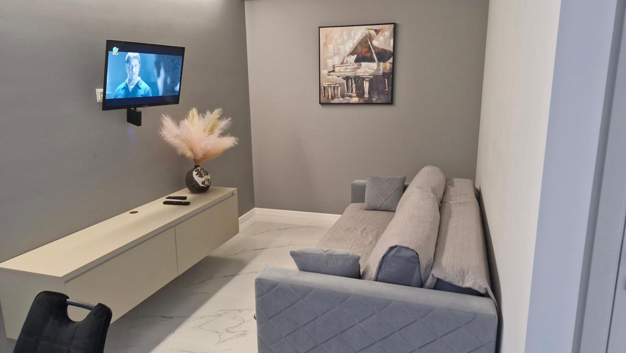 Аэропорт Кишинев 24&24 Leilighet Eksteriør bilde
